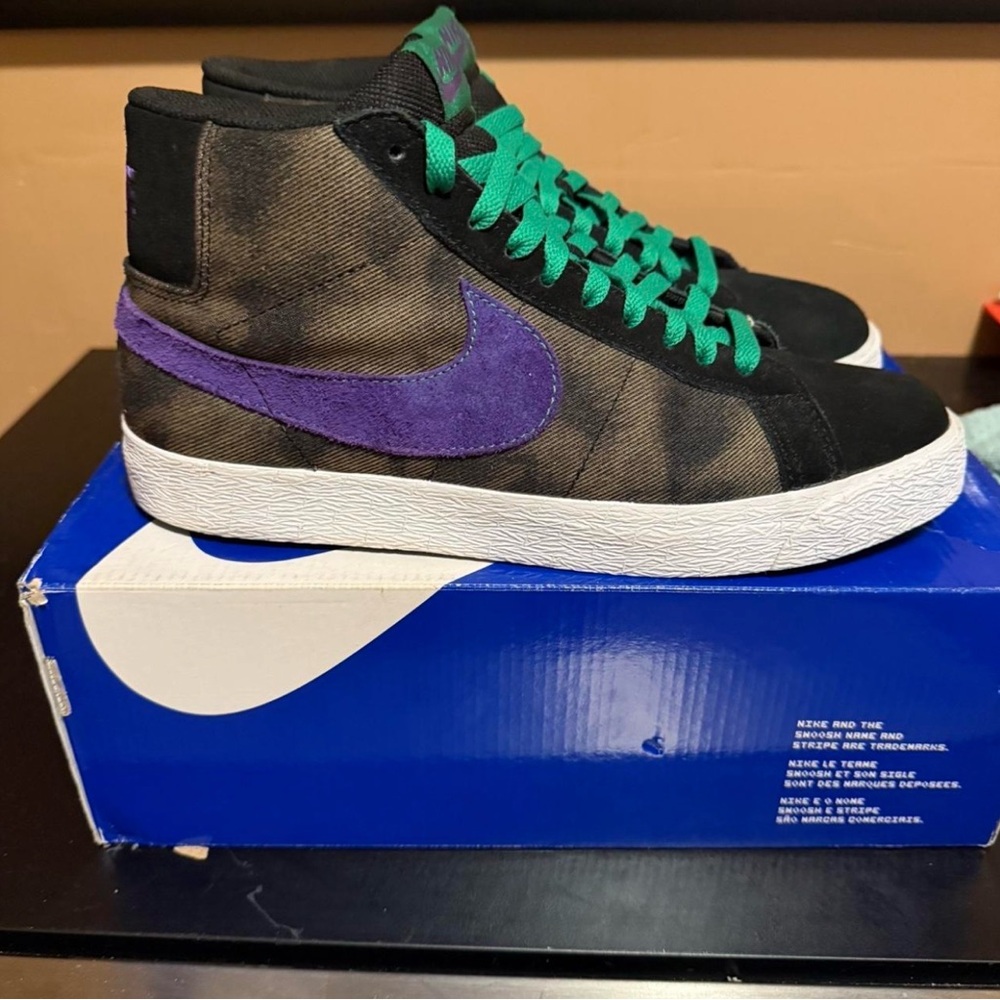 Nike SB Blazers Creature Skateboards